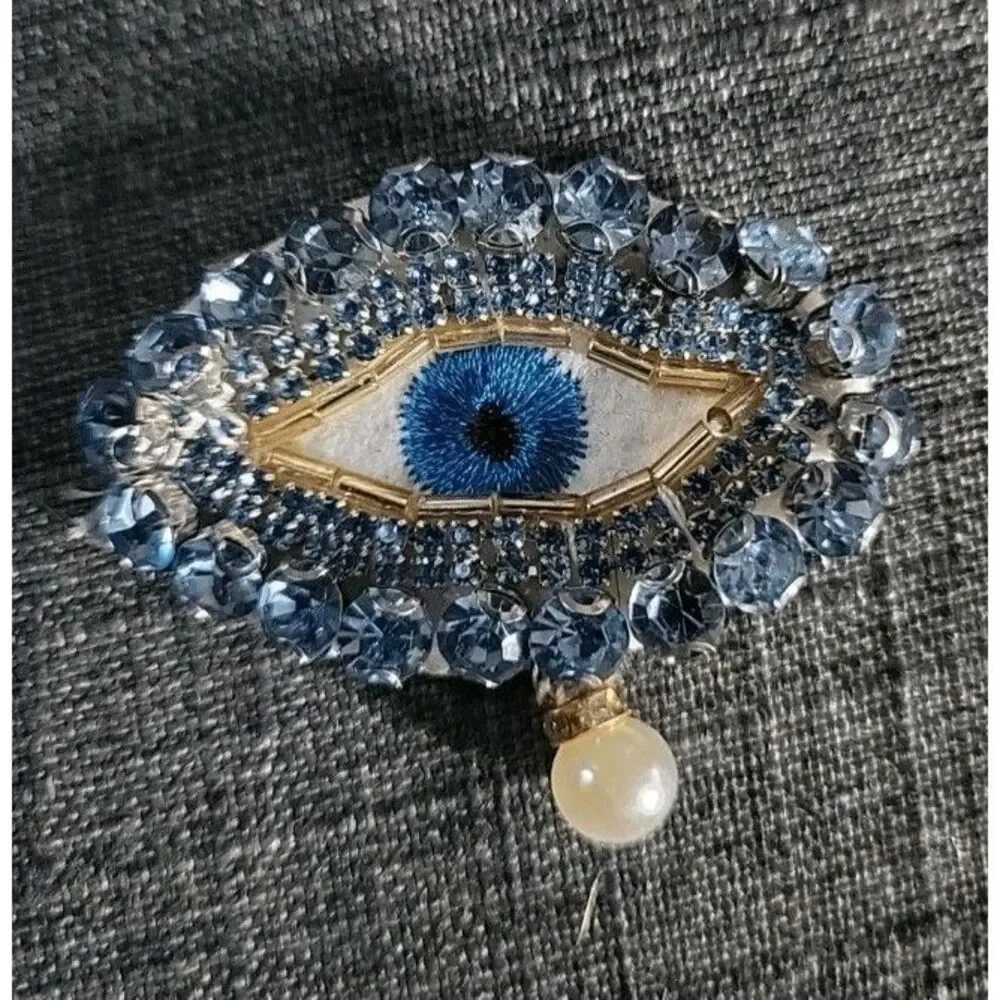 Beaded Rhinestone Eyeball Applique 2